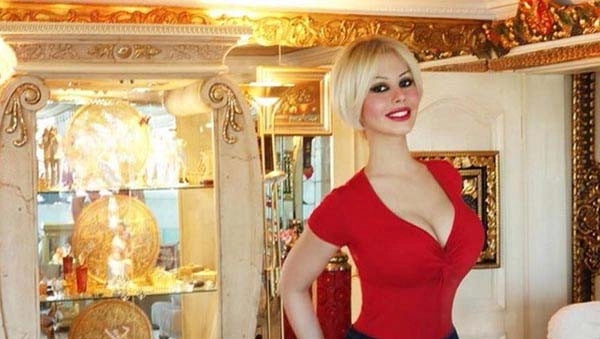 Eski kedicik Ceylan Özgül'den Adnan Oktar'a kötü haber!