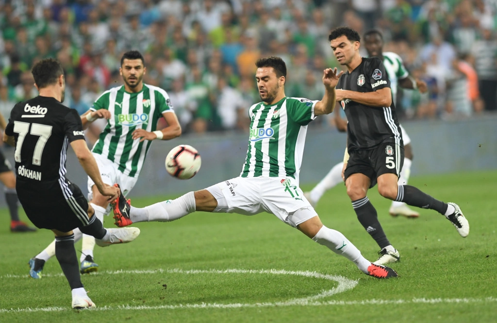 Bursaspor 1-1 Beşiktaş ... İşte maçın fotoğraflı öyküsü