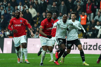 Kartal evinde 2 golle kazandı