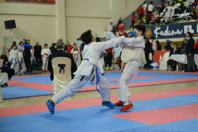 Bursa Yıldırım’da karate rüzgârı