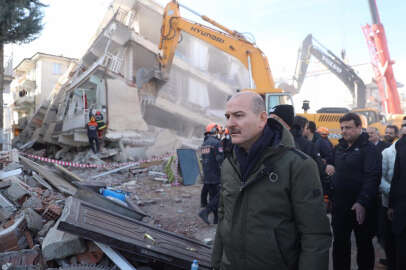 Bakan Soylu: Ağır hasarlı binalara girmek yasak