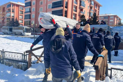 Başkan Kanar’dan deprem kahramanlarına ödül