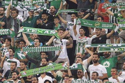 Bursaspor'un cezası 7 maça indirildi!