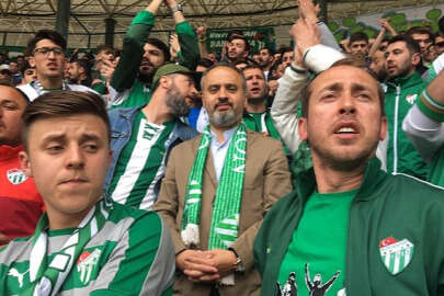 Alinur Aktaş'tan Bursaspor açıklaması: 'Direnişinde ben de varım!'