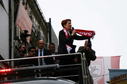 Meral Akşener, Samsun'da AK Parti'lilerden oy istedi 