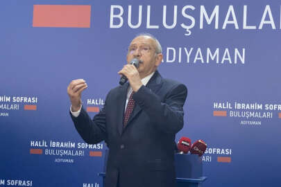 Kılıçdaroğlu, Adıyaman’da vatandaşlarla bayramlaştı   