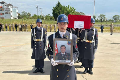 Mardin'de şehit asker törenle memleketine uğurlandı   