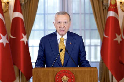 Erdoğan: 4 milyon sığınmacıya ev sahipliği yapıyoruz