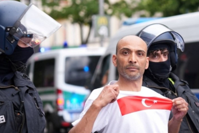 Almanya'da Türk taraftarları gözaltına alındı