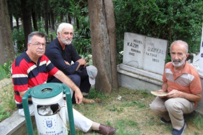Bursa'da Kazım Baykal mezarı başında anıldı