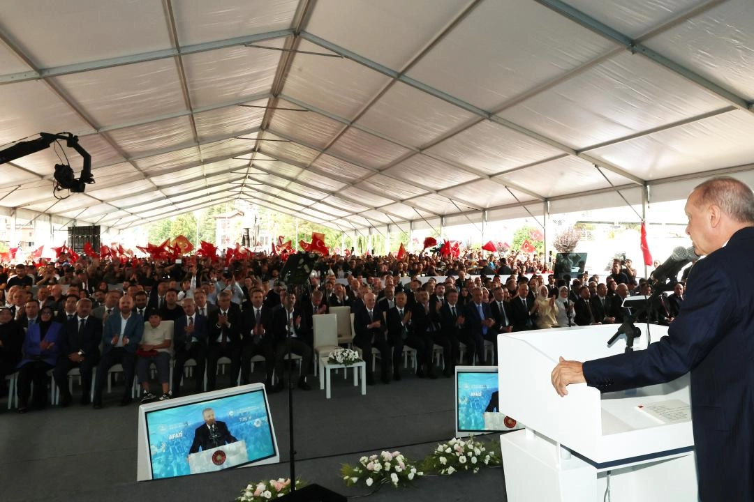 Cumhurbaşkanı Erdoğan, Rize'de