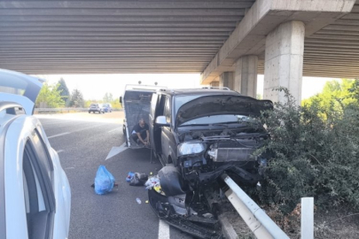 Bursa'da 10 kişinin yaralandığı kazada, 15 yaşındaki çocuğun durumu ağır