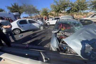 Şanlıurfa'da zincirleme trafik kazası: 5 yaralı