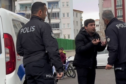 Gözaltına alınmak istenen şahıs, “Beni döv” diye polis memuruna yalvardı