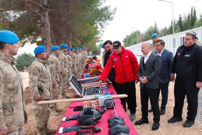 Jandarma komutanlığına arama kurtarma ekipmanları verildi