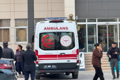 Adliyeye sevk edilen eniştesine destek için geldi, kalp krizi geçirip hayatını kaybetti